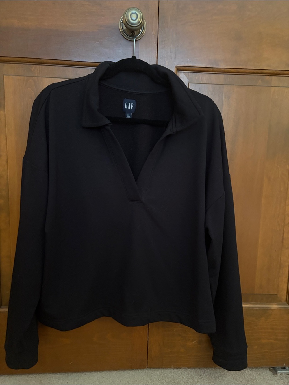 GAP Black Relaxed Polo Pullover Sweatshirt